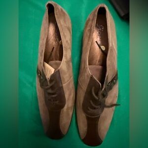 Stylish Tan and Brown leather Wedges